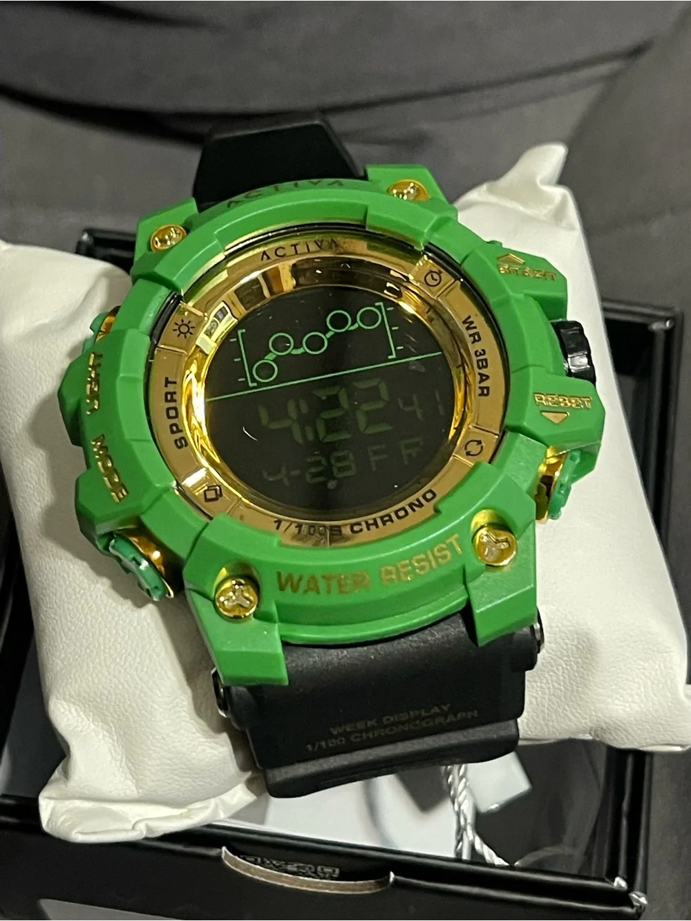 Bundle of 8 Activa Summit X Invicta Unisex Digital Watch - 50mm new